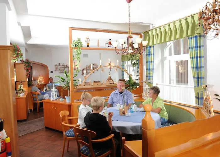 فندق Seiffener Hof 3*